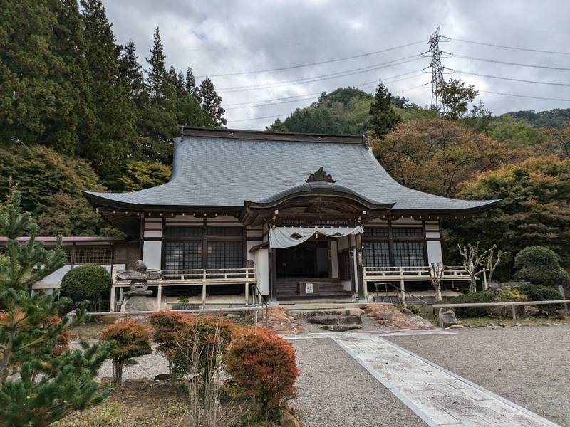 景徳院,山梨県甲州市大和町田野389