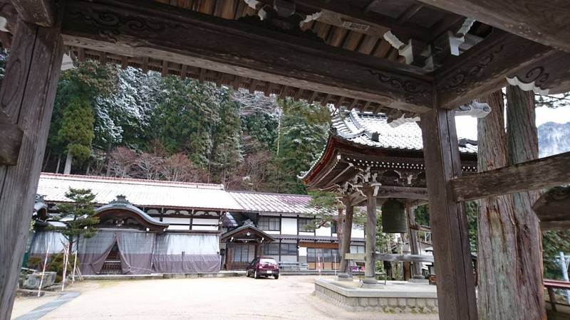 桂峯寺,岐阜県高山市上宝町長倉588
