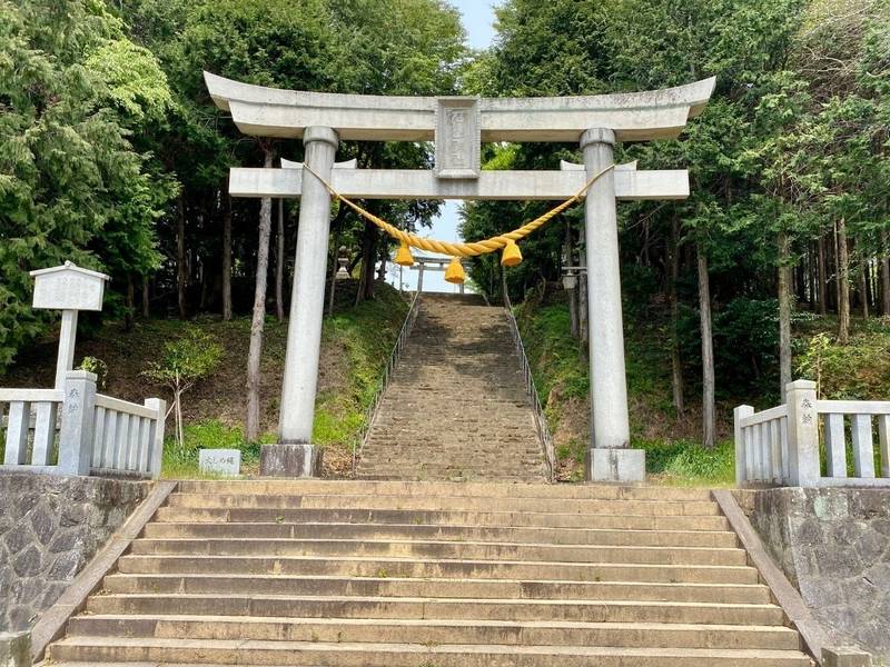 石山神社,愛知県蒲郡市清田町木森45-1