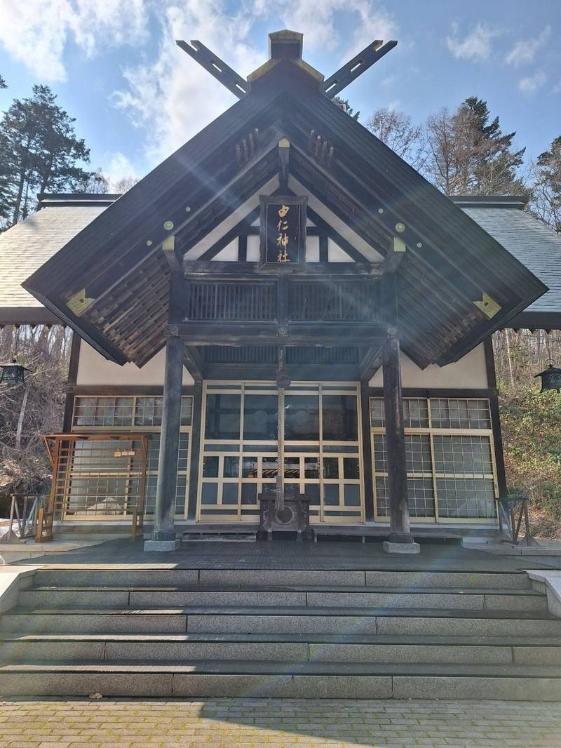 由仁神社,北海道夕張郡由仁町本町330番地