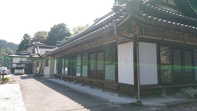 山之坊,山梨県南巨摩郡身延町小田船原434
