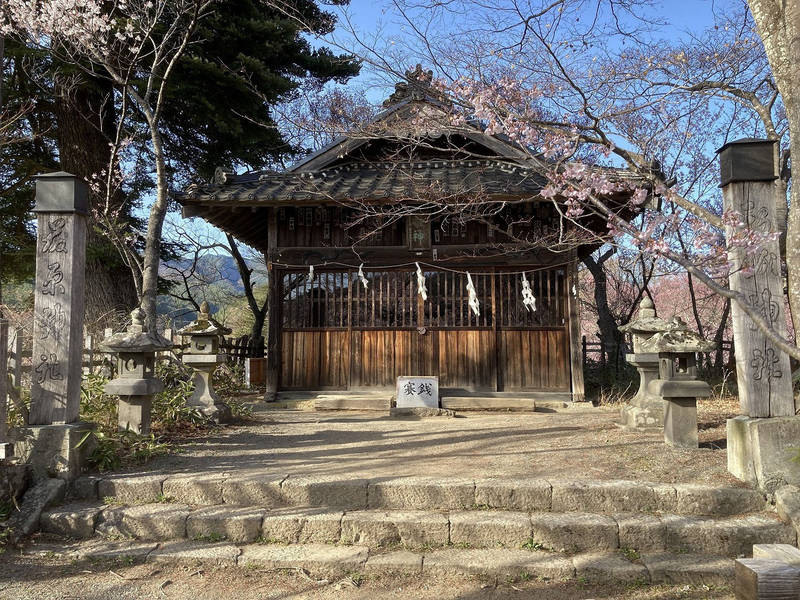 新城藤原神社,長野県伊那市高遠町東高遠2296