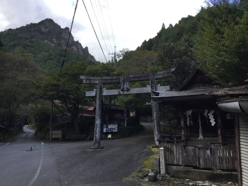 賀野神社,兵庫県姫路市夢前町山之内戊５５８