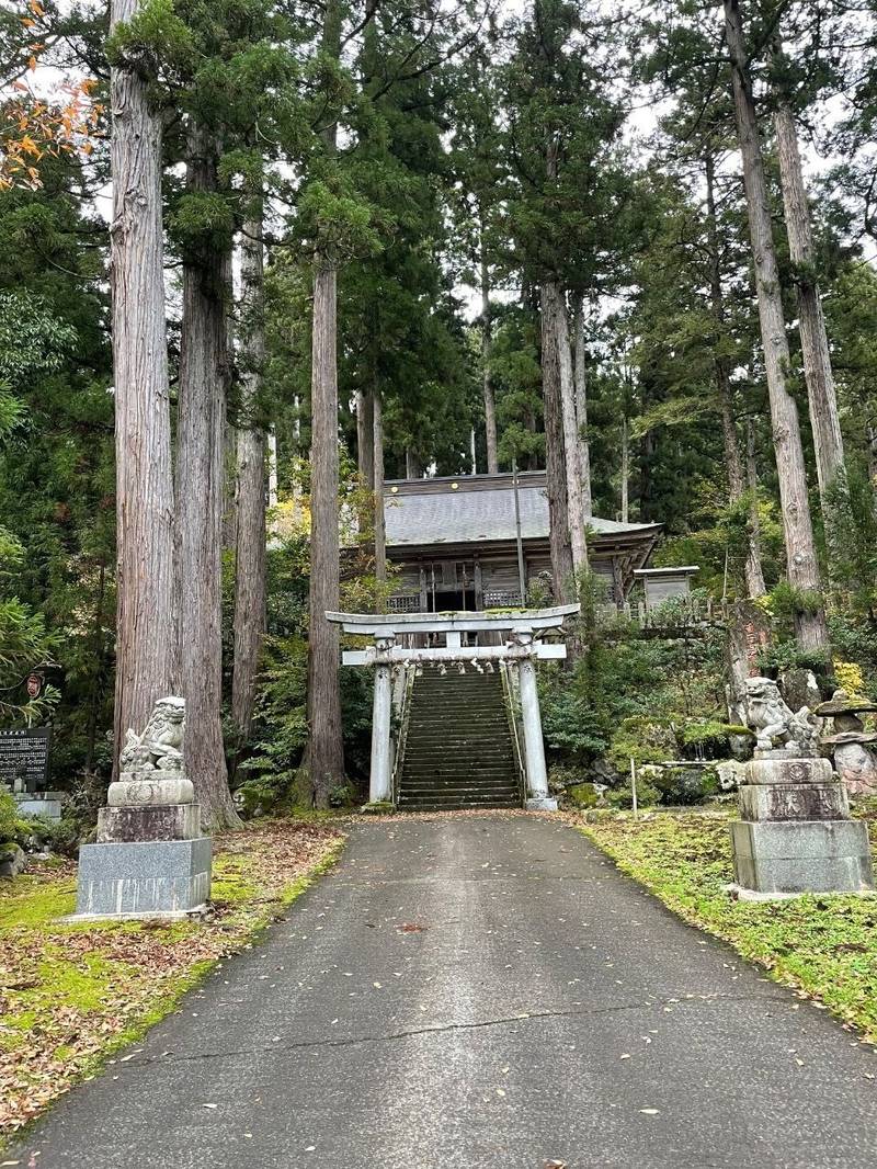 須波阿須疑神社,福井県今立郡池田町稲荷12-18