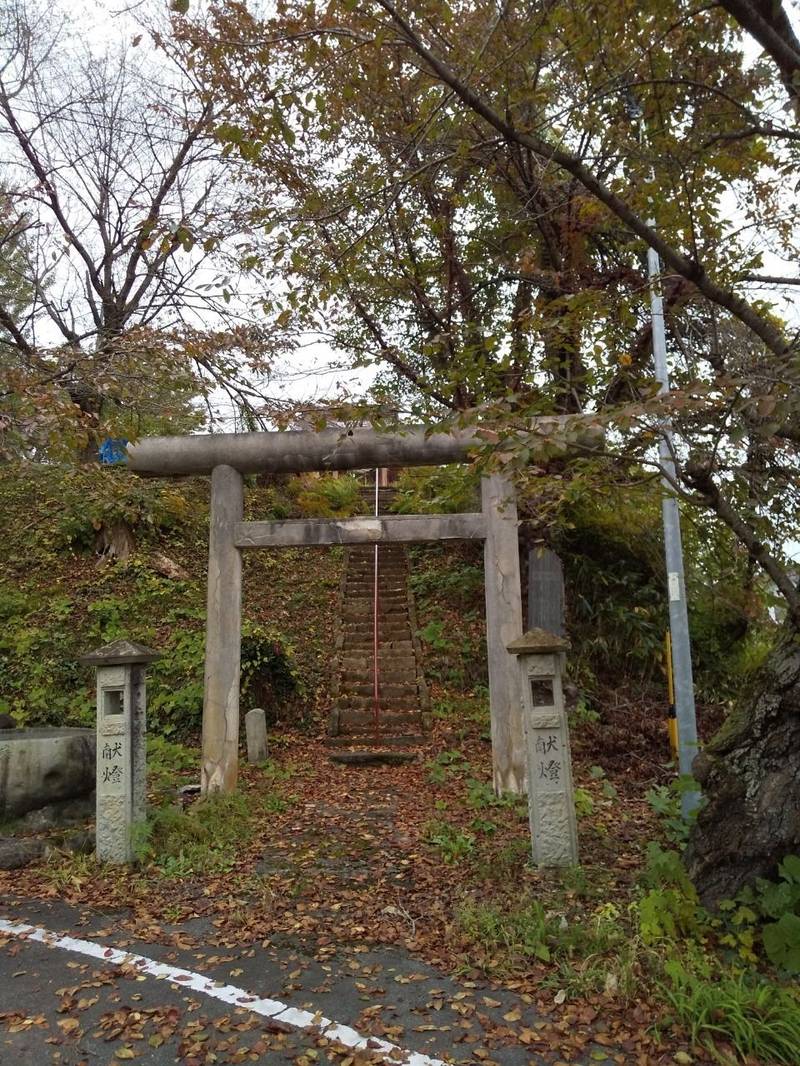 樽石神社,山形県村山市樽石４０−１