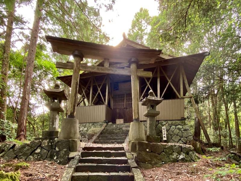 白髭神社    (加茂郡七宗町),岐阜県加茂郡七宗町上麻生4167番地