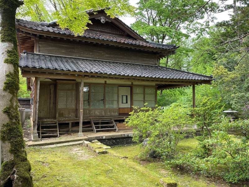 白山神社 (上越市頸城区),新潟県上越市頸城区手島489