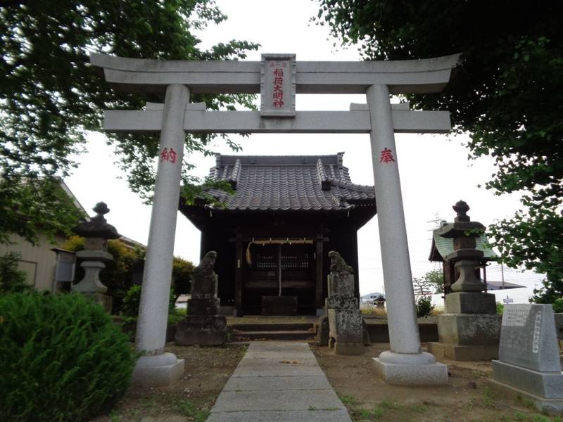 稲荷神社  (中井),埼玉県吉川市中井3-118