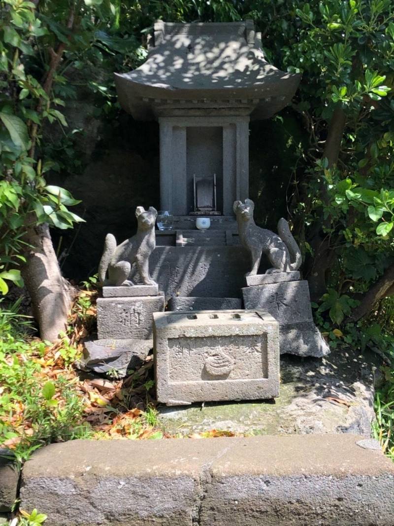 刀稲荷,神奈川県鎌倉市扇ガ谷１丁目