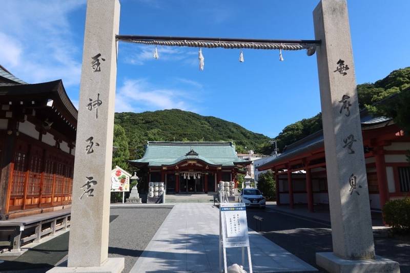 厳島神社,兵庫県洲本市本町4-1-27