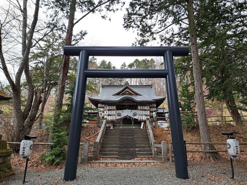 義経神社,北海道沙流郡平取町本町119-1