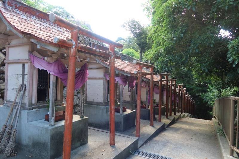 八王子神社,兵庫県洲本市小路谷１２７２−２