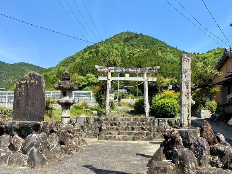 熊野神社   (浜松市天竜区佐久間町浦川),静岡県浜松市天竜区佐久間町浦川2561
