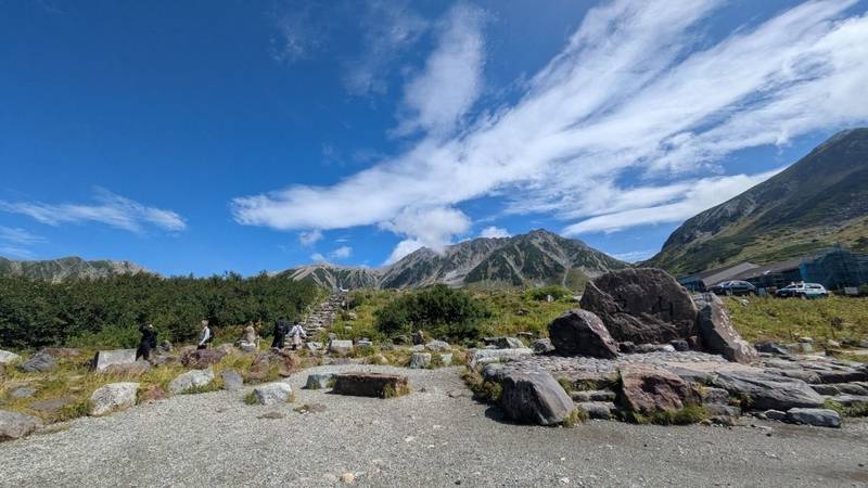 雄山神社 峰本社,富山県中新川郡立山町立山峰1番地（雄山頂上）