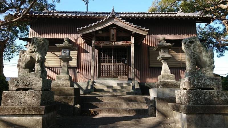 十二神社  (上板町),徳島県板野郡上板町上六條北開147