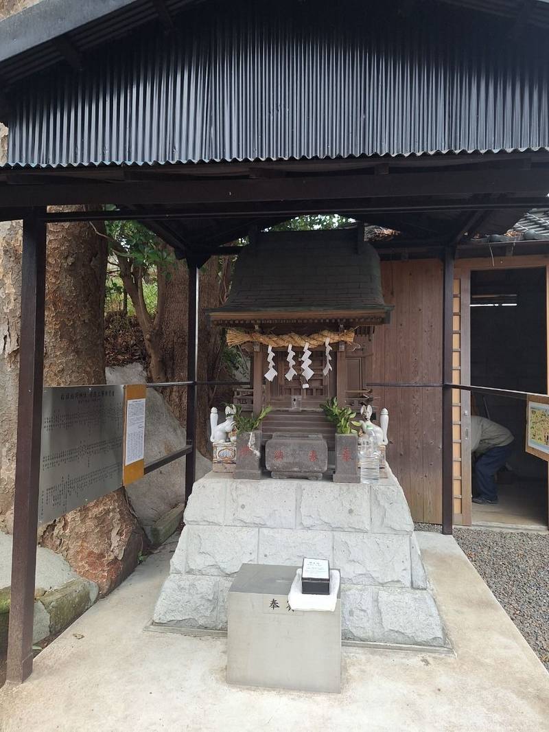 白旗稲荷神社,神奈川県藤沢市鵠沼神明5-6