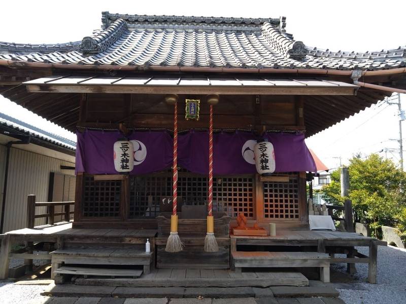 三ツ木神社,埼玉県鴻巣市愛の町169
