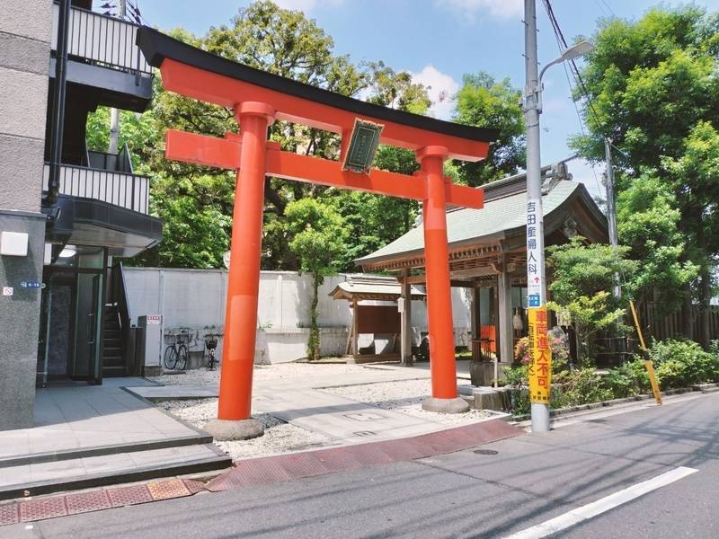 境稲荷神社,東京都台東区池之端1-6-13