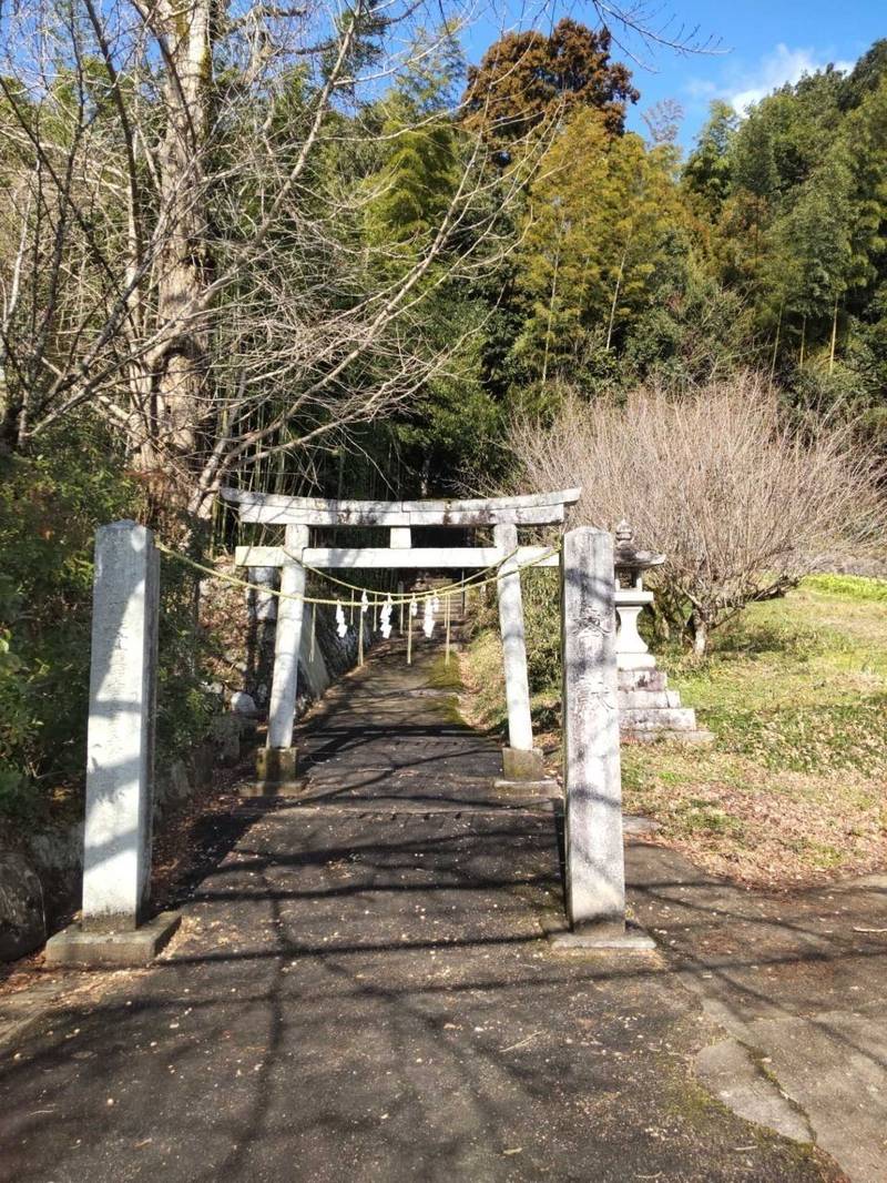 子安八幡宮,島根県雲南市木次町山方216