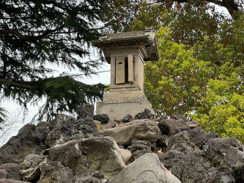 小御嶽神社     (瀬崎富士塚),埼玉県草加市瀬崎3-3-24　瀬崎浅間神社内