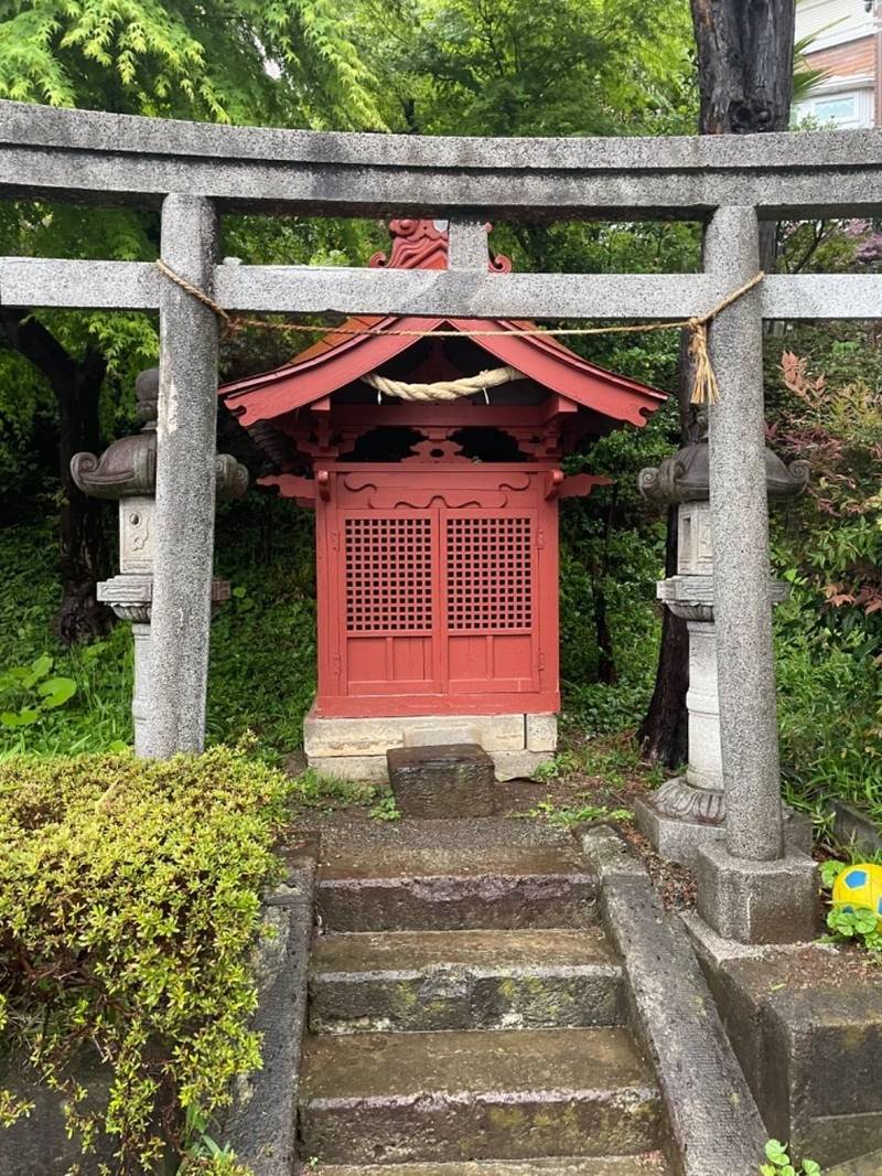 牛込庚申社,神奈川県横浜市青葉区美しが丘5丁目22