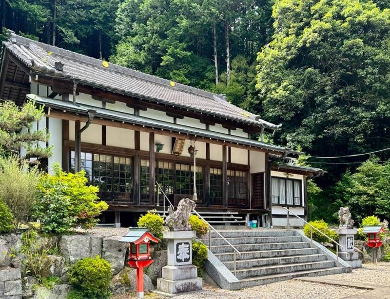 鏡山弁財天社,愛知県岡崎市秦梨町向補化２０