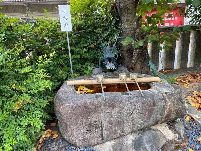 和爾坐赤阪比古神社,奈良県天理市和爾町１１９４