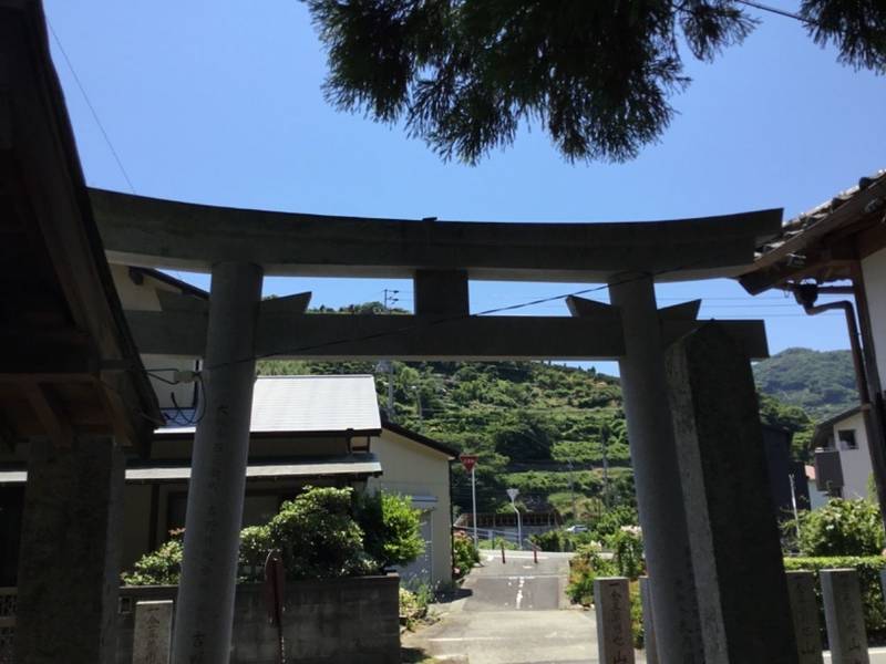 三島神社 (八幡浜市保内),愛媛県八幡浜市保内町宮内5−1