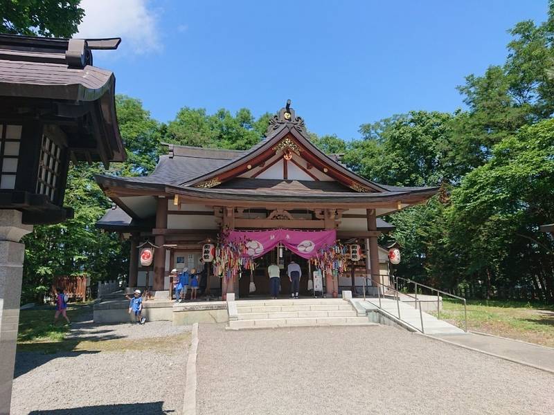 鷹栖神社