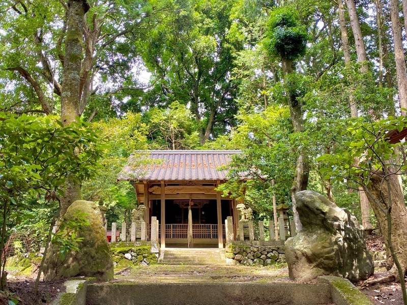 御神神社,京都府綾部市戸奈瀬町家ノ後６７−１