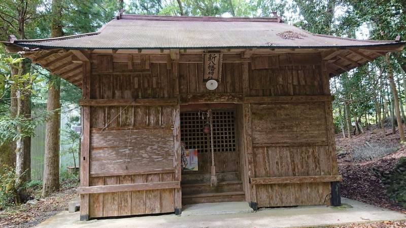 新八幡神社,徳島県美馬市木屋平八幡76