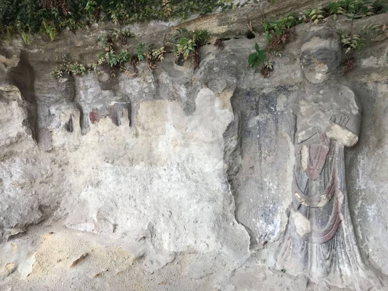 岩屋寺石仏  (岩屋寺磨崖仏),大分県大分市上野丘東５
