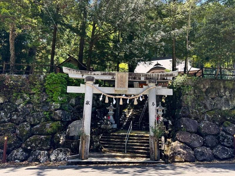 熊野神社    (四万十町),高知県高岡郡四万十町大正86-2