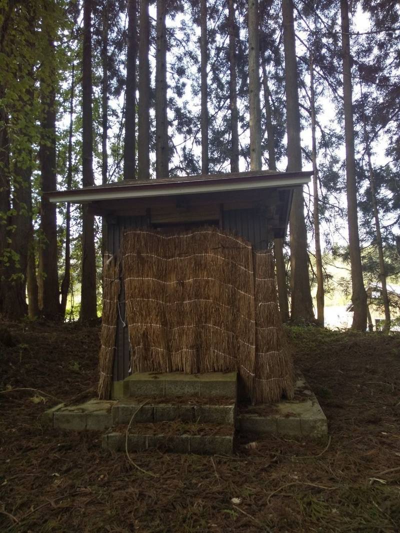 山神社  (金山町有屋),山形県最上郡金山町有屋１５９