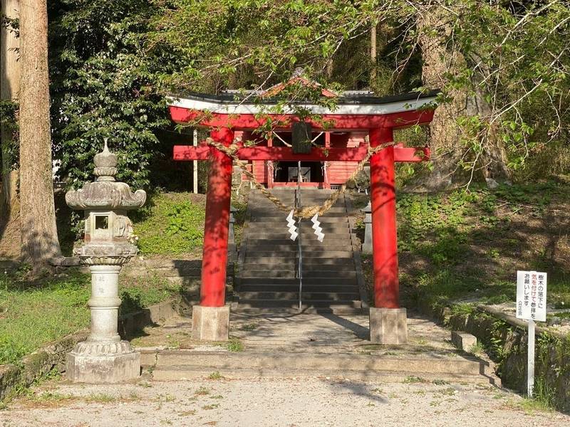 鷹屋神社,鹿児島県霧島市溝辺町麓4260