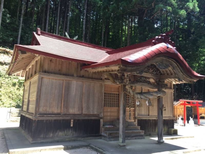 玉神社,島根県安来市伯太町下小竹242番地