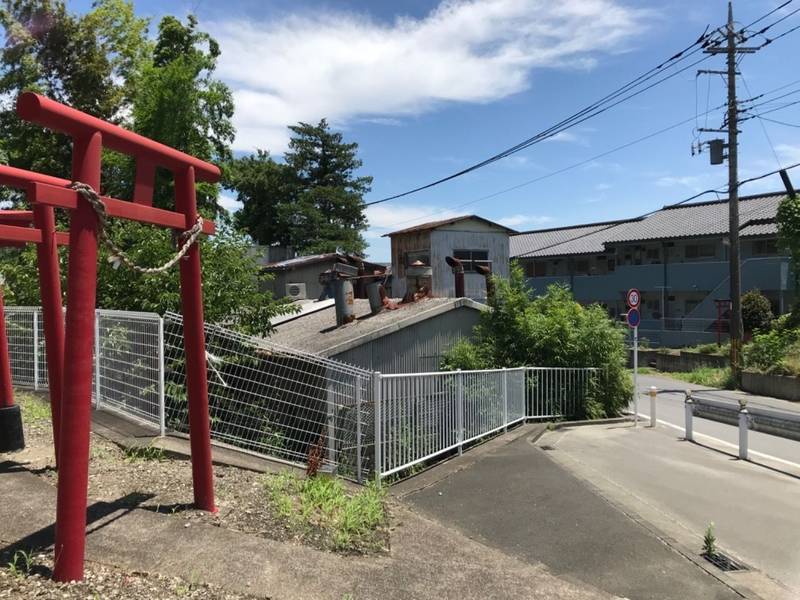 稲荷社    (北八朔町1379),神奈川県横浜市緑区北八朔町1379