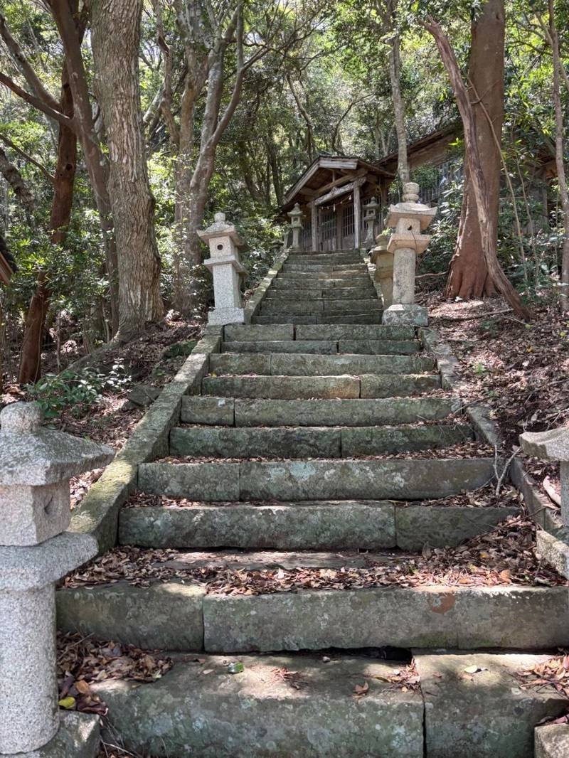 大吉戸神社,長崎県対馬市美津島町黒瀬５１５