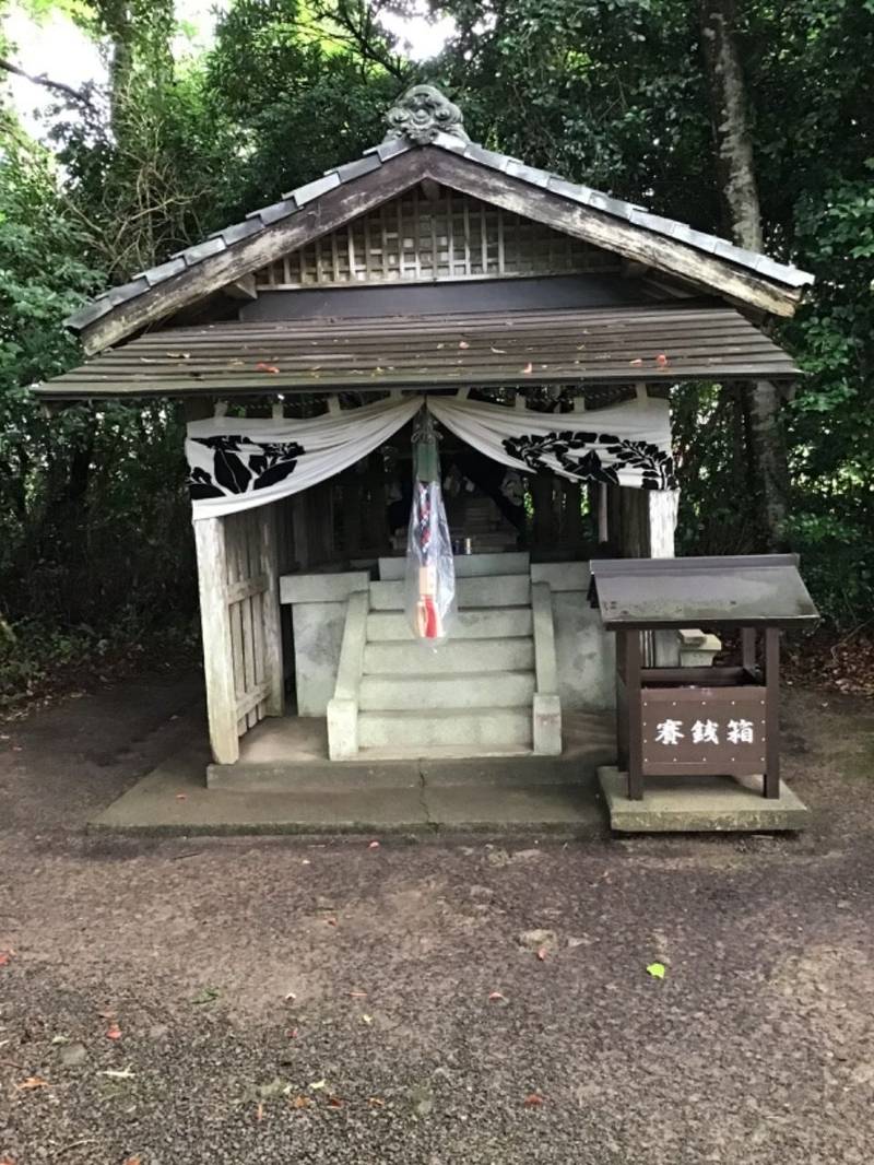 田中神社,和歌山県西牟婁郡上富田町岡403