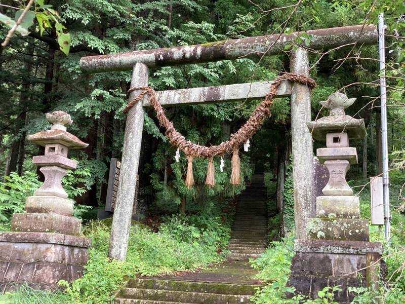 白山比咩神社,福島県石川郡浅川町大字浅川城山85