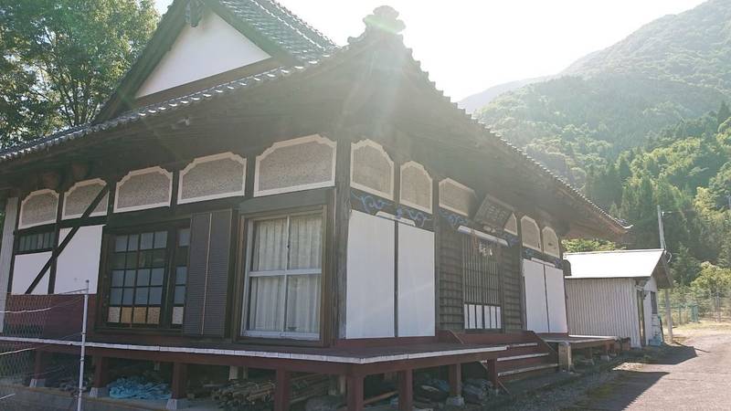寂遠寺,山梨県南巨摩郡身延町久成３３０６