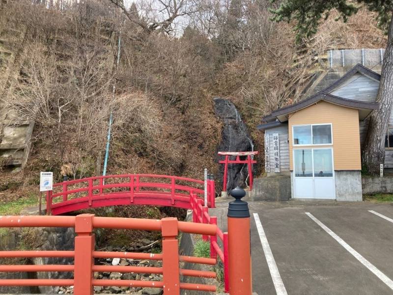 袰月海雲洞釈迦堂,青森県東津軽郡今別町袰月袰村元100