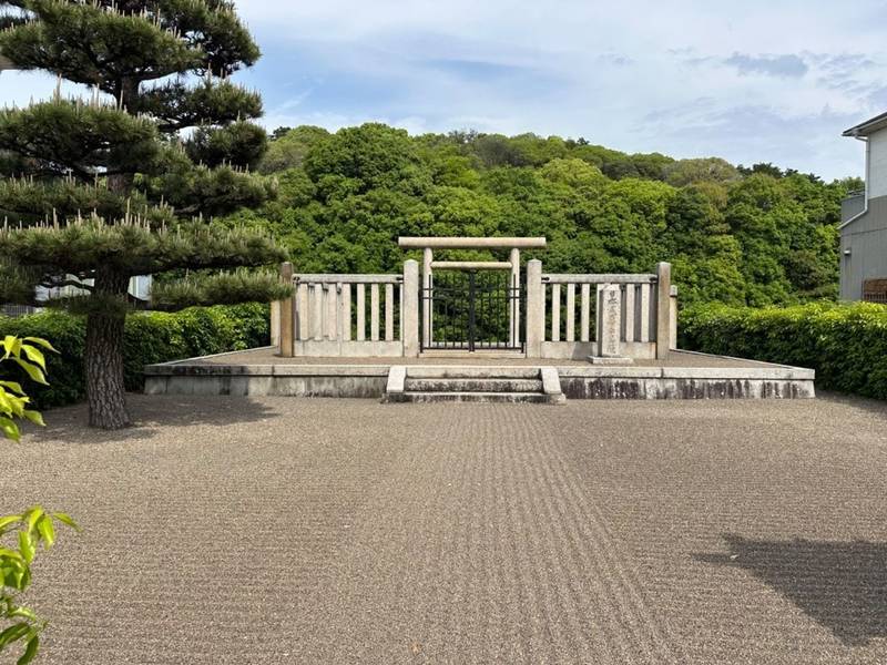 白鳥神社,大阪府羽曳野市古市一丁目1-18