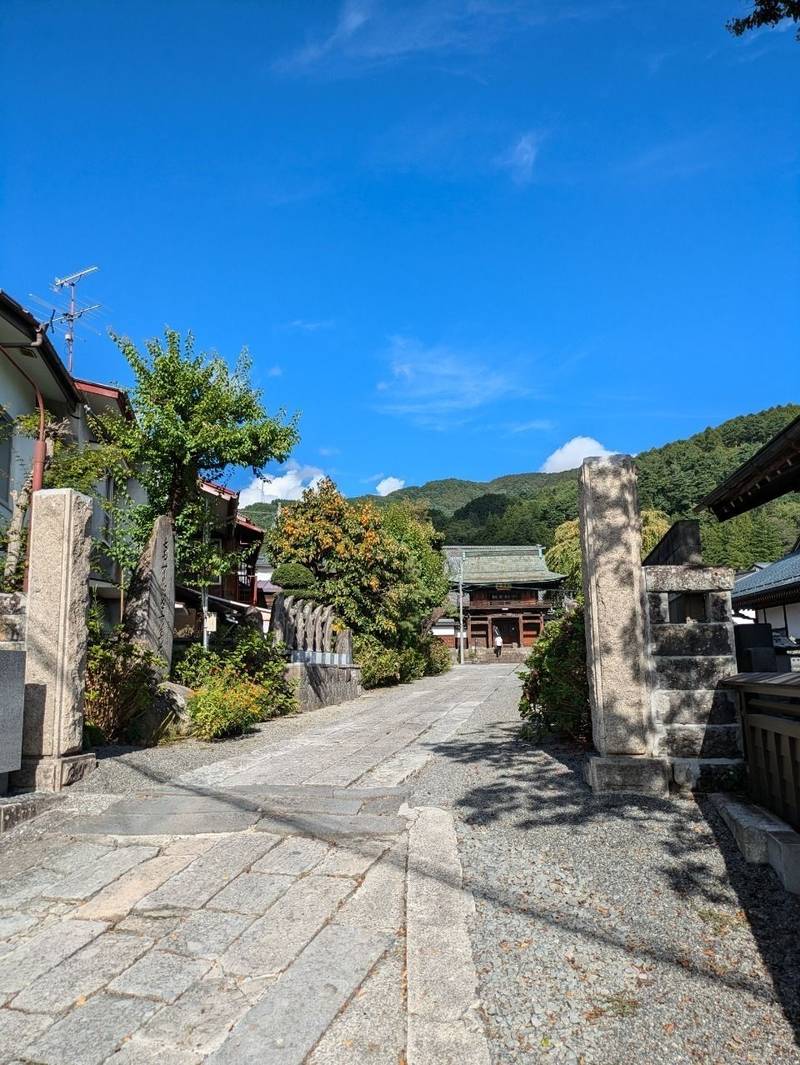 正願寺,長野県諏訪市岡村1-15-3