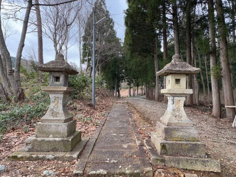 天養寺  (中村観音),山形県西置賜郡飯豊町中1956-22