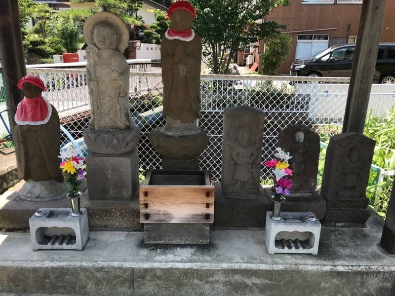 日島橋石仏群,神奈川県横浜市緑区長津田町3921