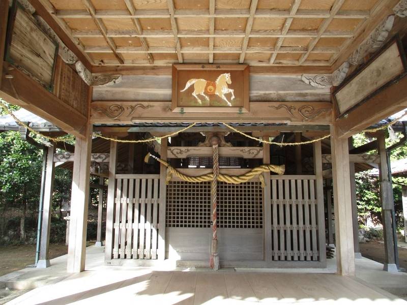加舎神社,京都府亀岡市本梅町西加舎森ノ上１８