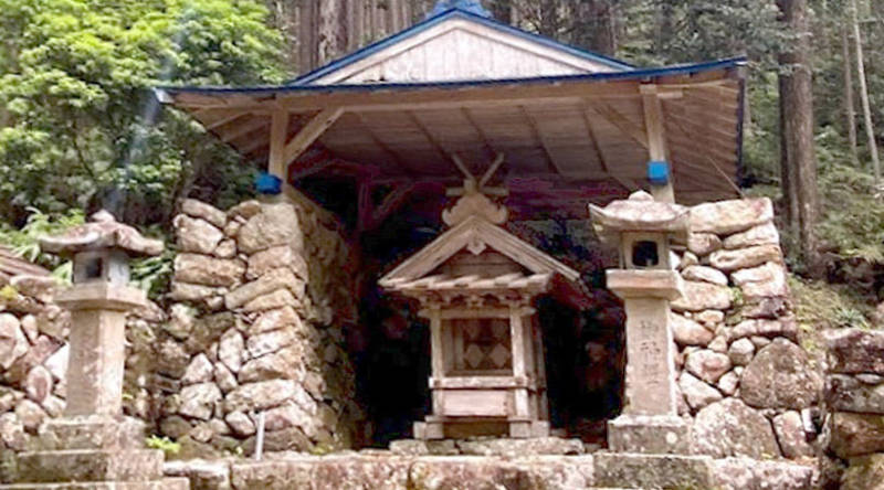 神山神社,奈良県吉野郡十津川村大字神下