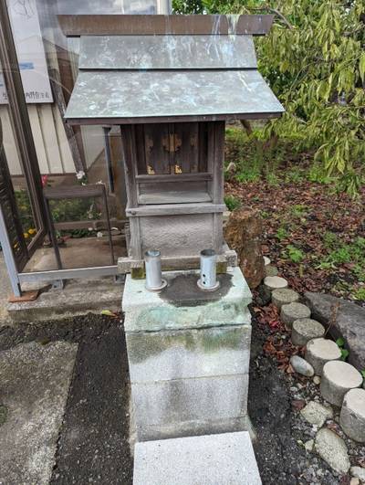 祠 (前渡東町),見どころ,らい