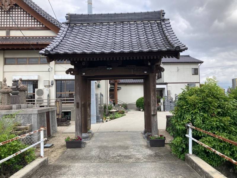 長泉寺,佐賀県佐賀市東与賀町大字下古賀１６３−１